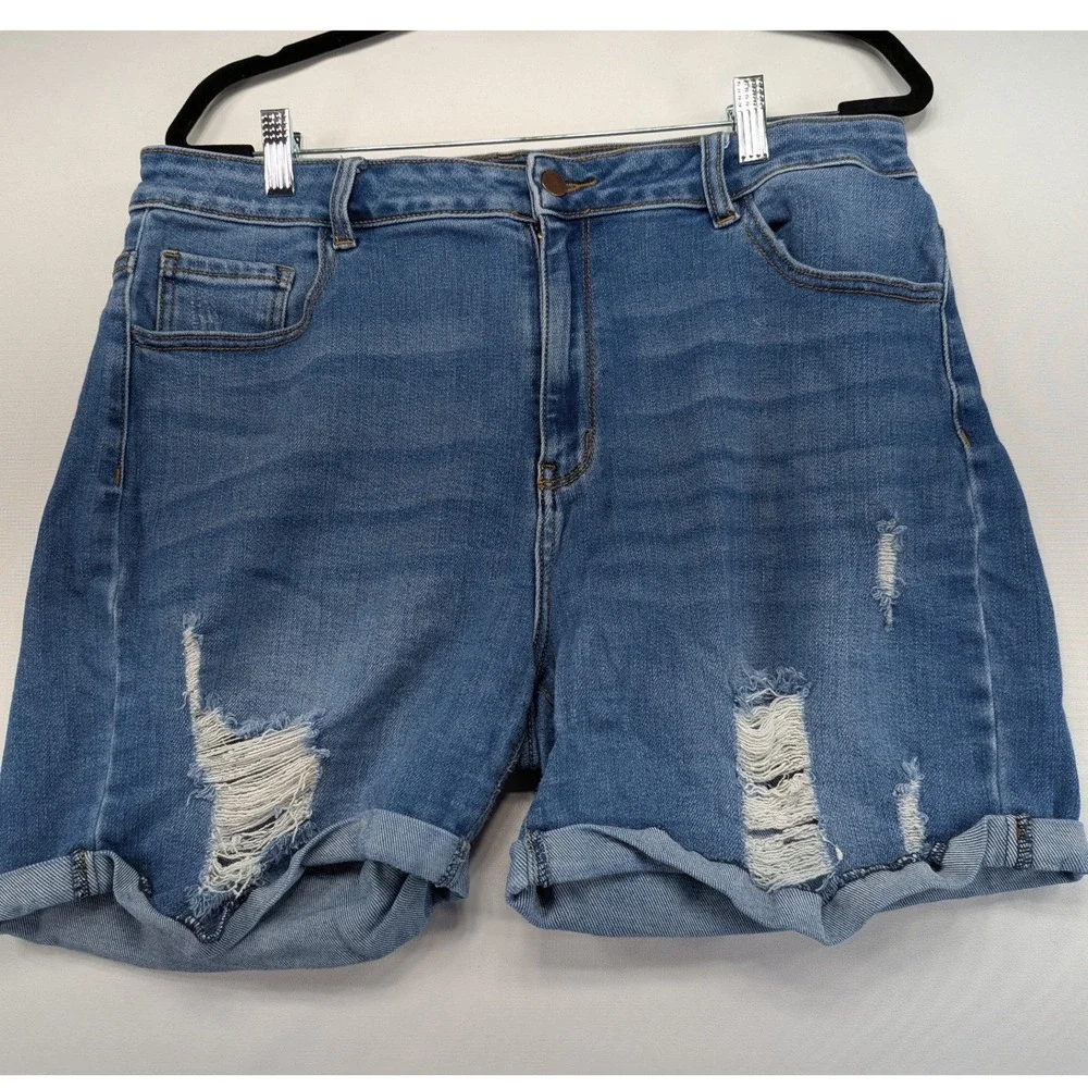 Fashion Nova‎ Distressed Denim Shorts Medium Wash High Rise Cuffed 2XL 7151